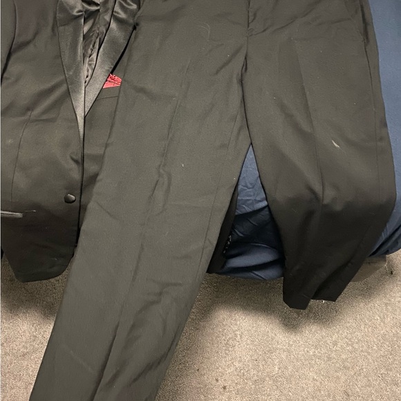 Bellio black tuxedo - Picture 2 of 7